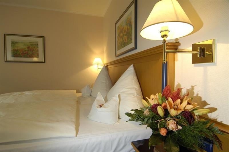 Hotel Therme Bad Teinach エクステリア 写真